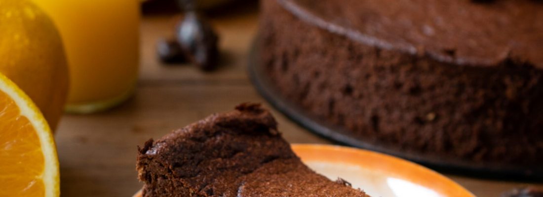 musowe ciasto czekoladowe bez cukru, mleka i mąki