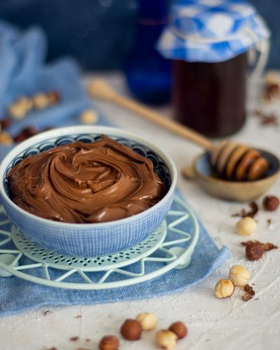 Zdrowa Nutella domowa: orzechy/ miód/ kakao