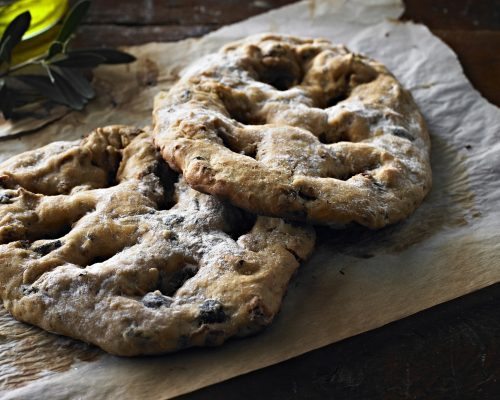 provence-rustic-wedding_fougasse_new_SMALL
